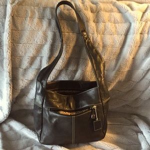Soprano Liquorice black shoulder bag
